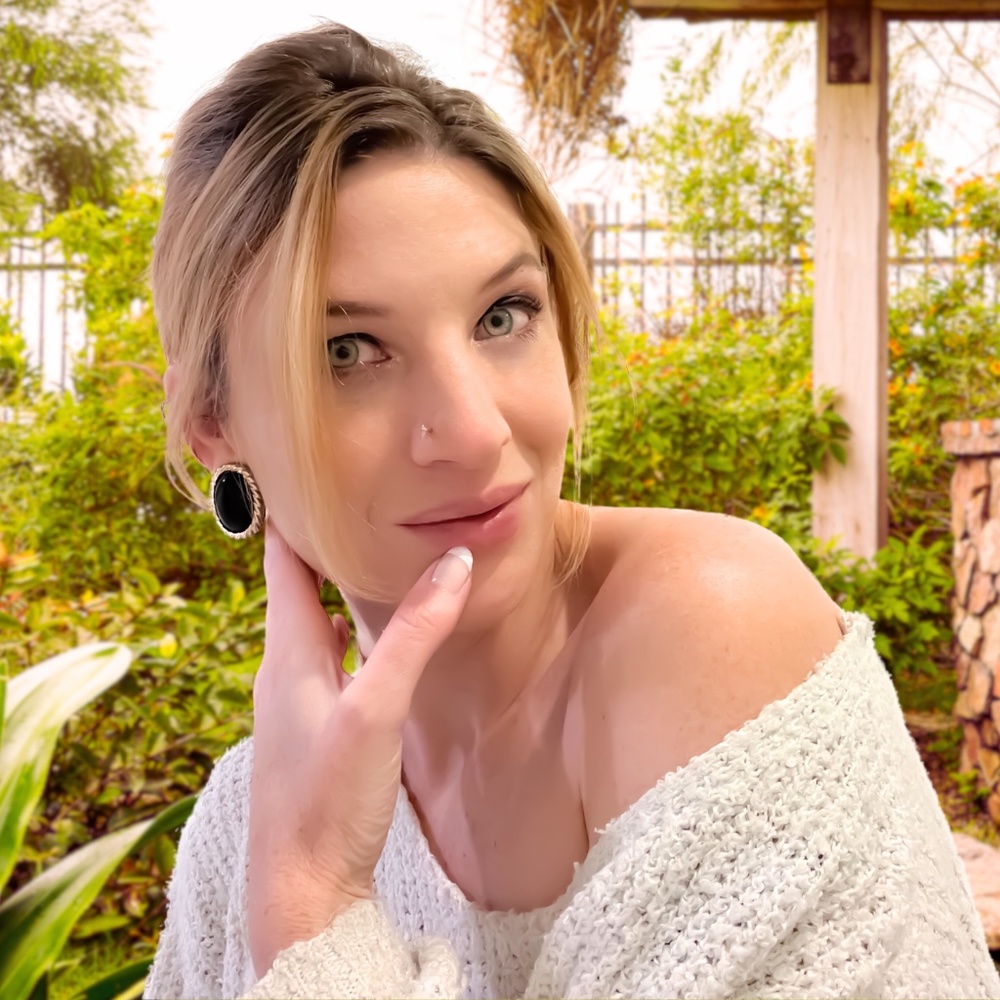 Meet your Posher, Amanda